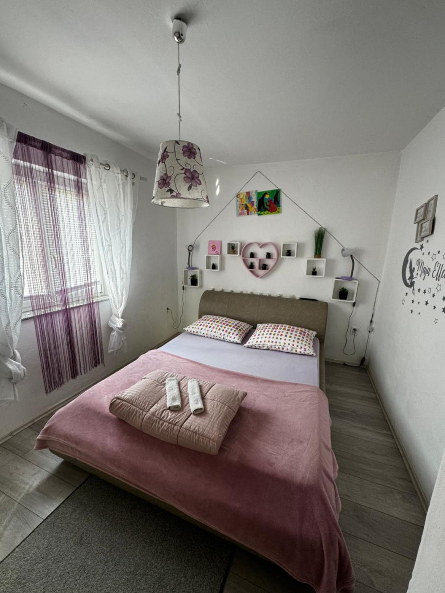 Apartment Danijela เซนญ์ ภายนอก รูปภาพ